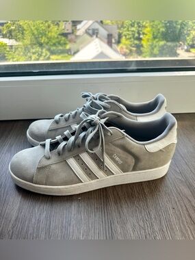 Men’s Size 12 Adidas Campus Suede Sneakers - Light Gray/White
